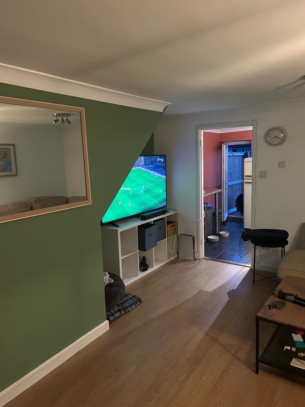 Room Wells Road in Bristol