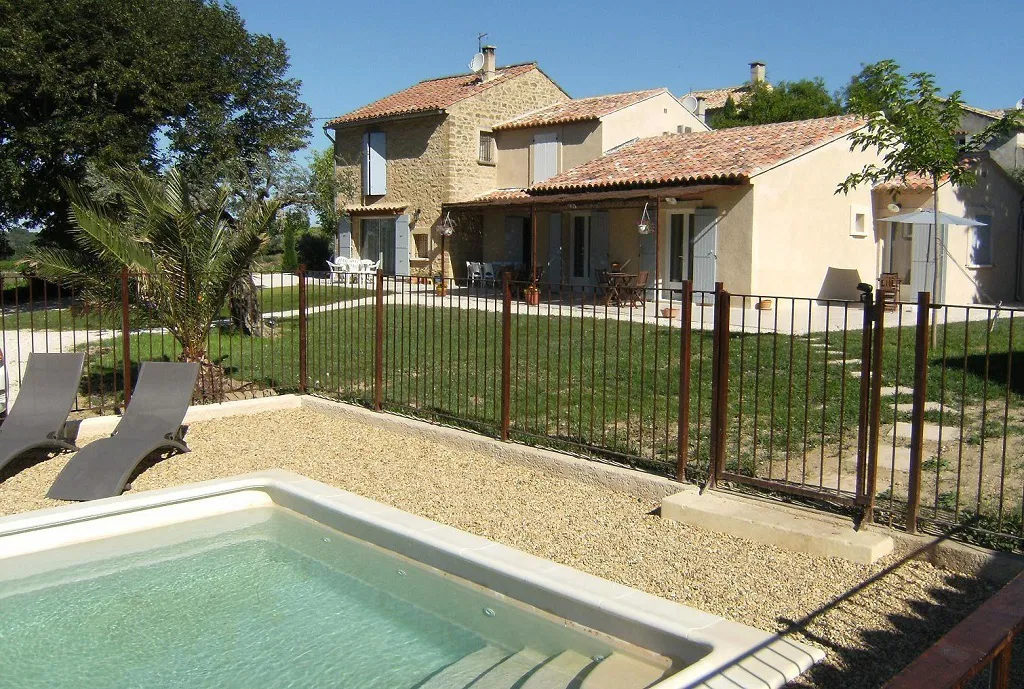 Room Chemin de Mornas in Beaumes-de-Venise