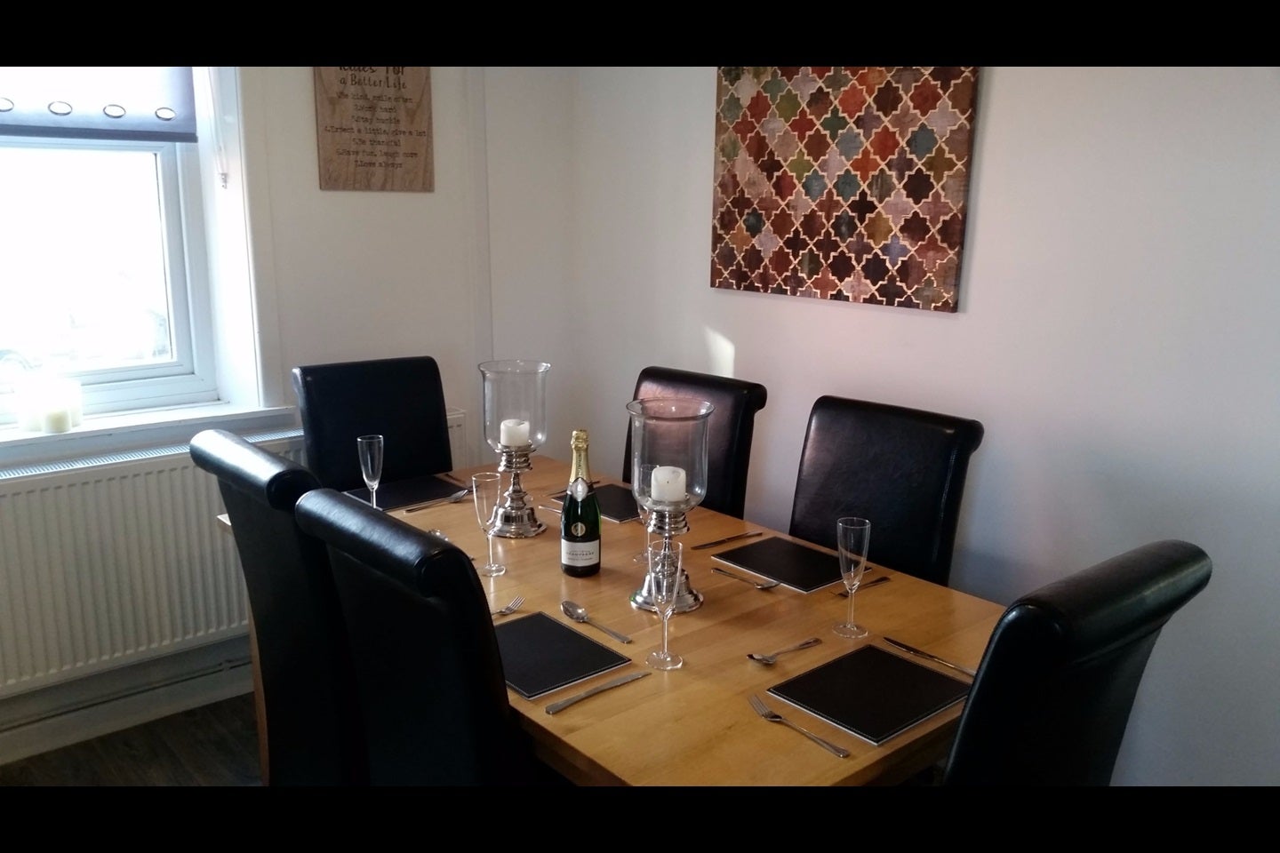 Room Oldham Road in Milnrow