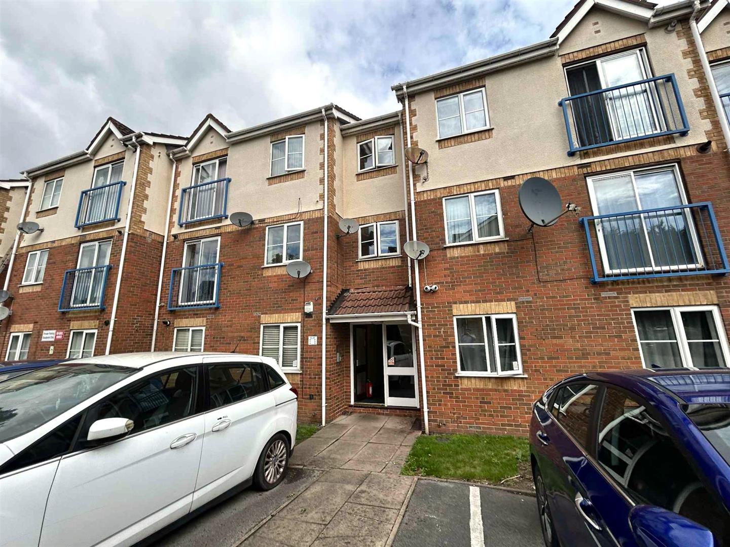 Flat Keer Court in Birmingham