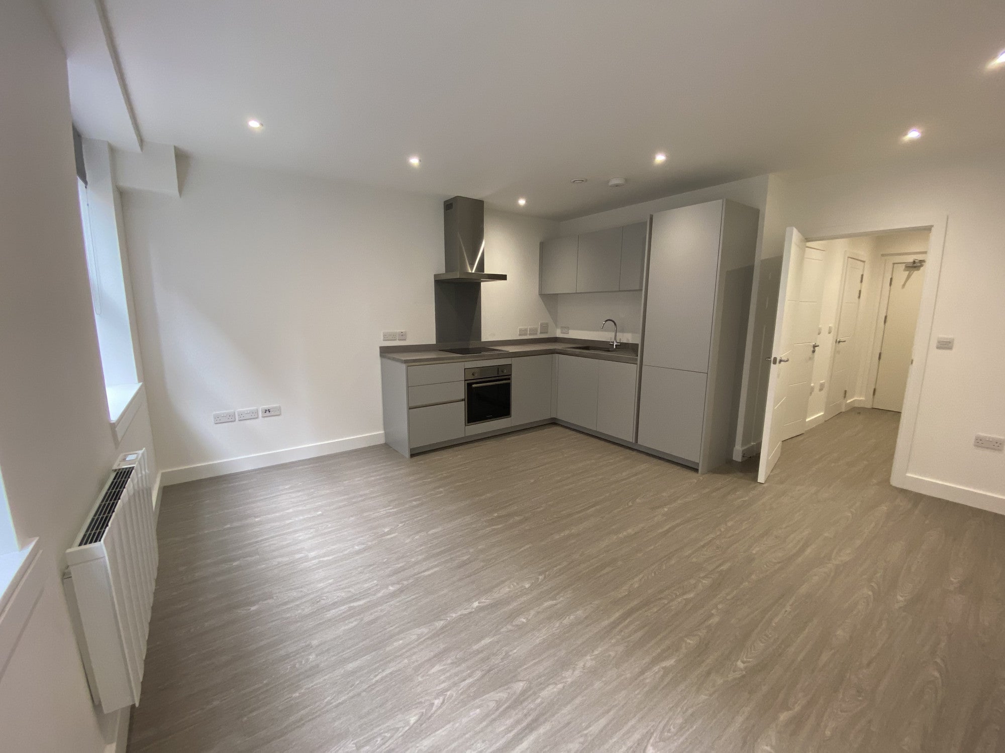 Flat Homesdale Road in Greater London
