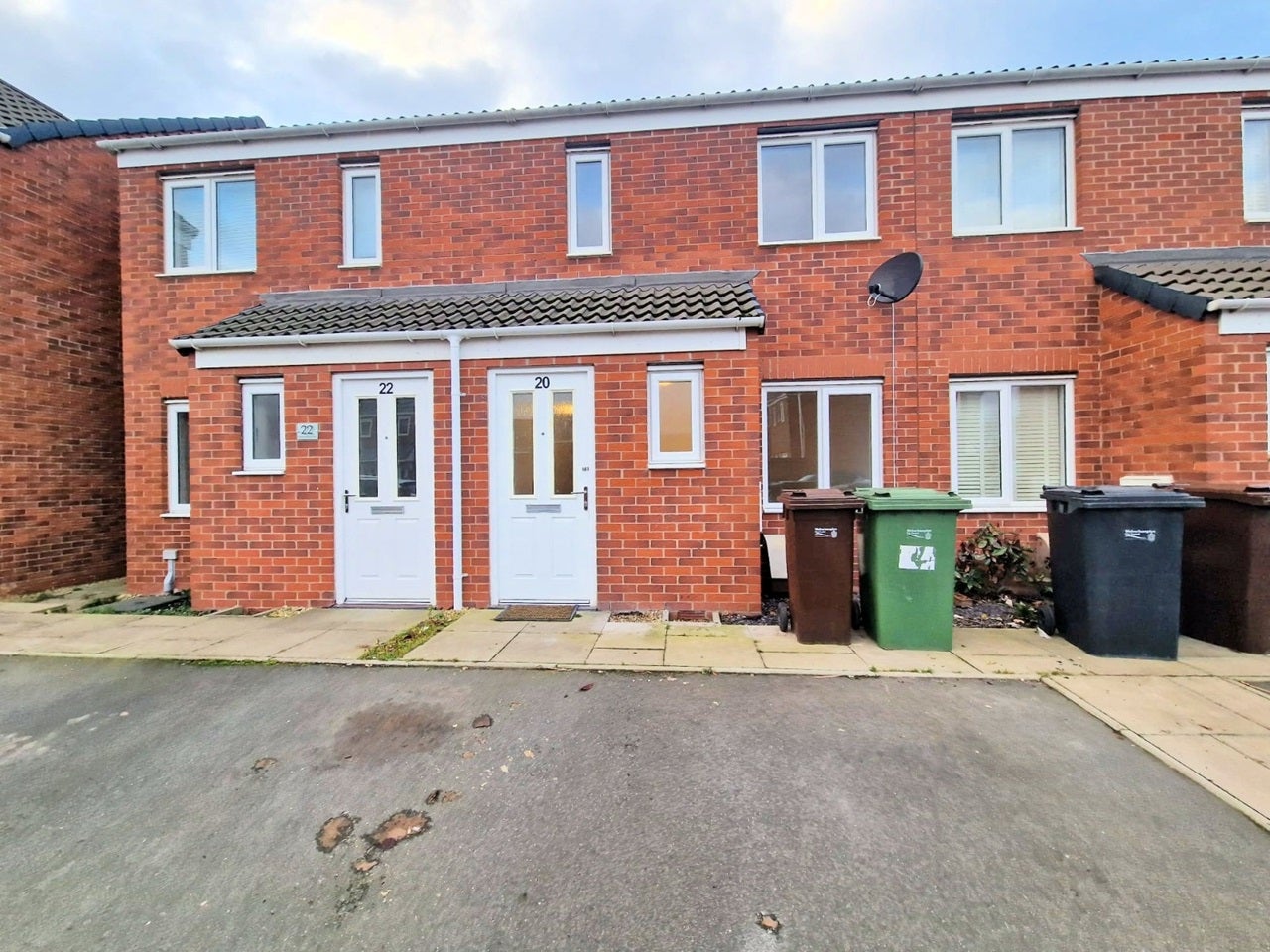 House Warmwell Drive in Wolverhampton