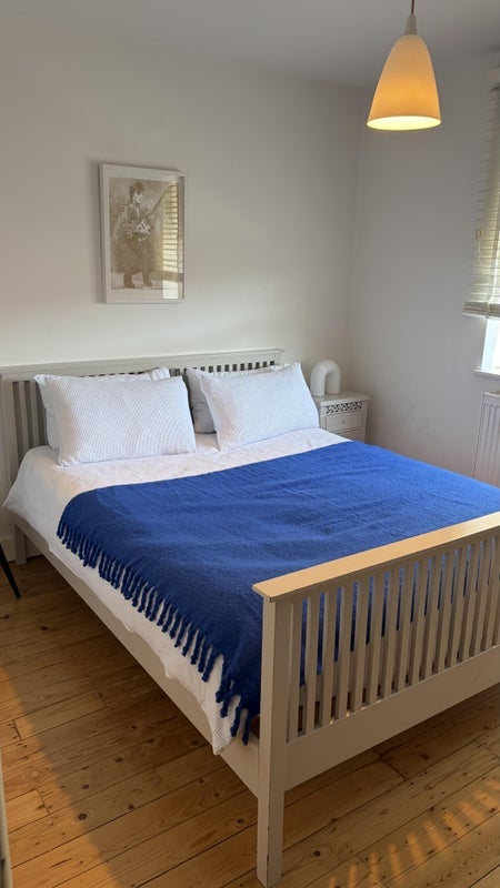 Room Redwald Road in Greater London