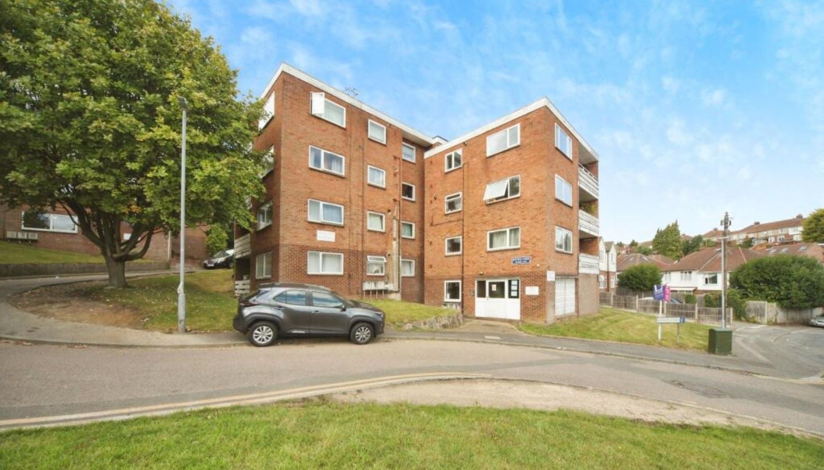 Flat Bonnick Close in Luton