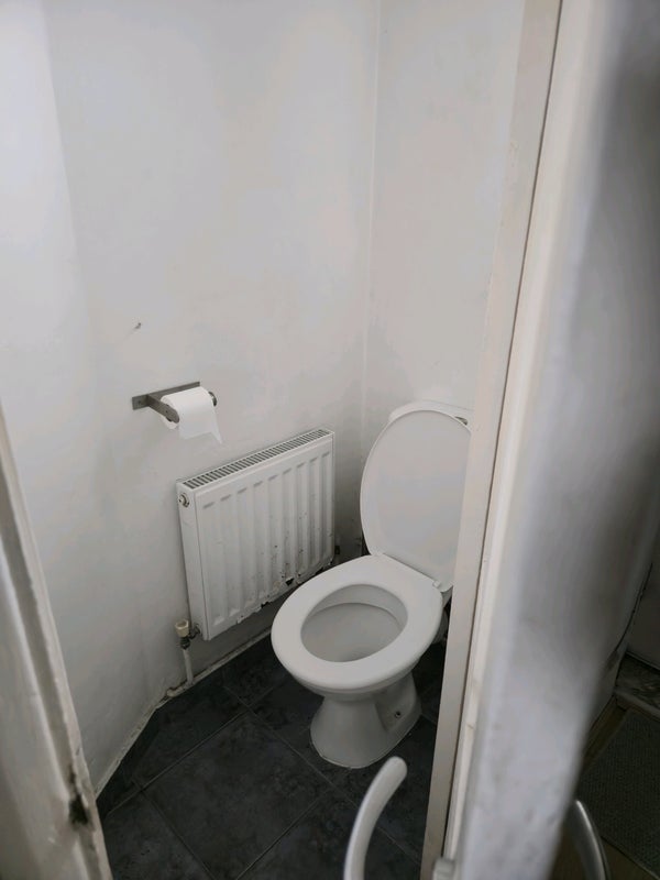 Room Holloway Road in Greater London