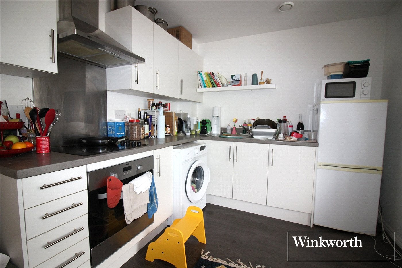 Flat Elstree Way in Hertsmere