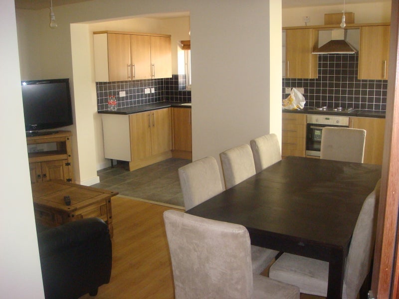 Flat Harborne Park Road in Birmingham