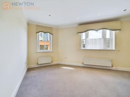 Flat Sandford Street in Lichfield