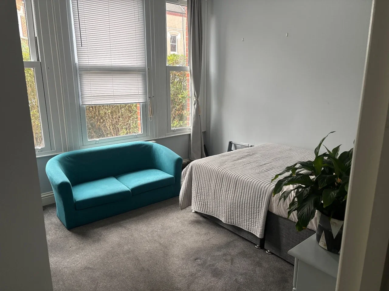 Room Pathfield Road in Greater London