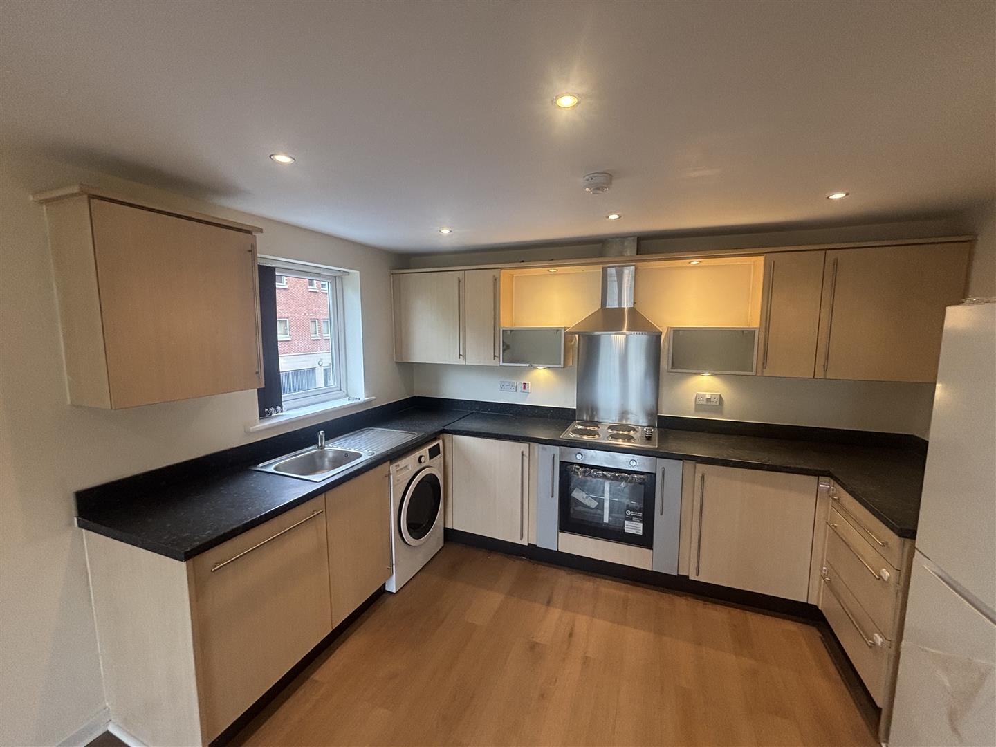 Flat Elmira Way in Salford
