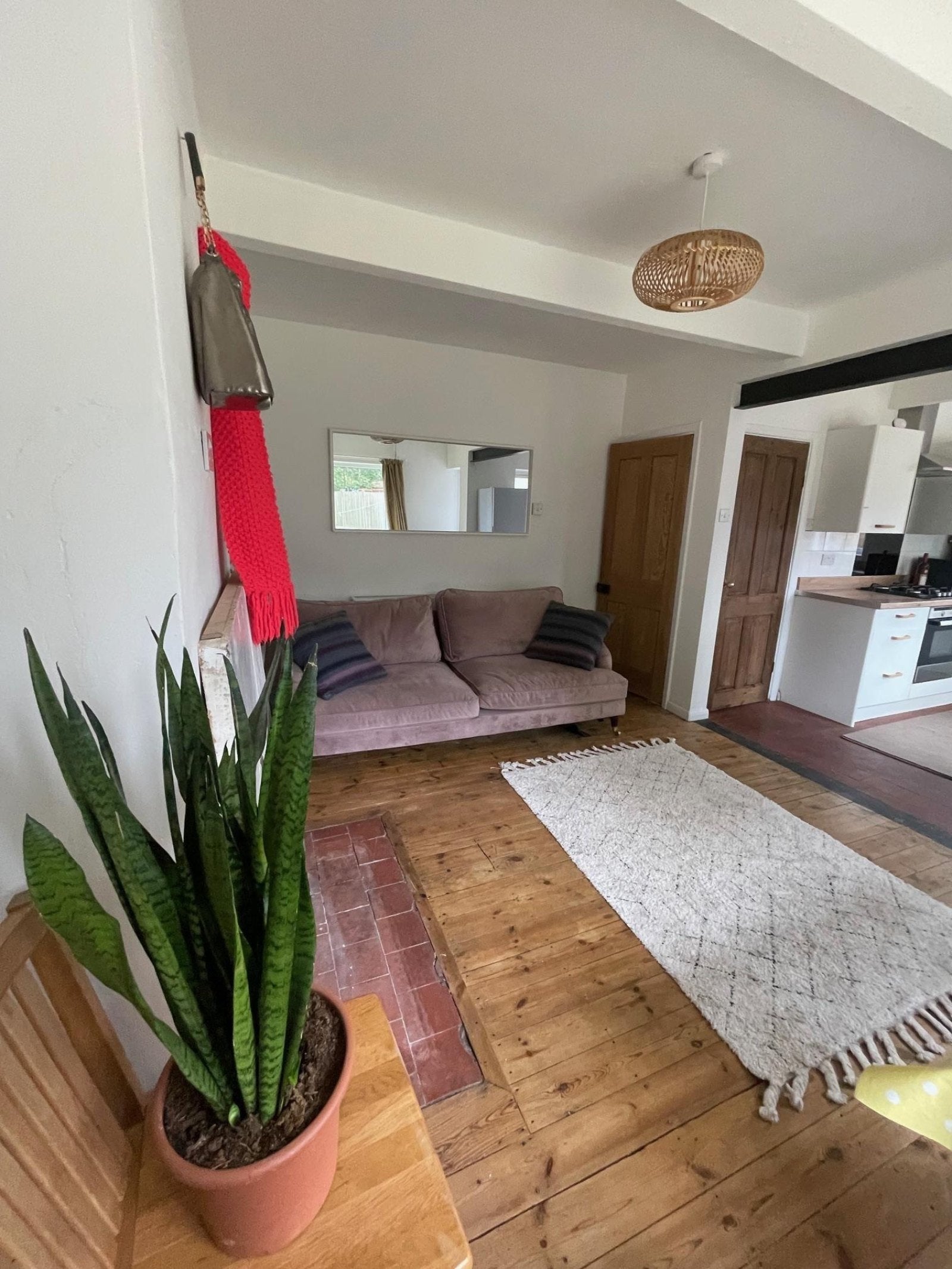 Room Shelthorpe Avenue in Charnwood