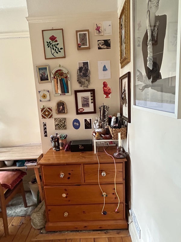 Room Gladstone Avenue in Greater London