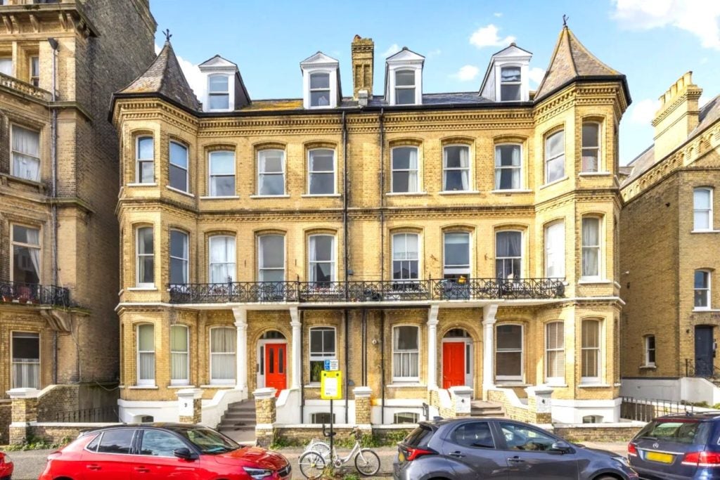 Flat Western Road in Hove