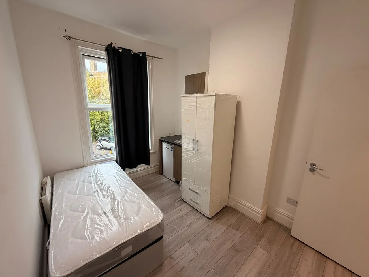 Flat Mulgrave Road in Greater London