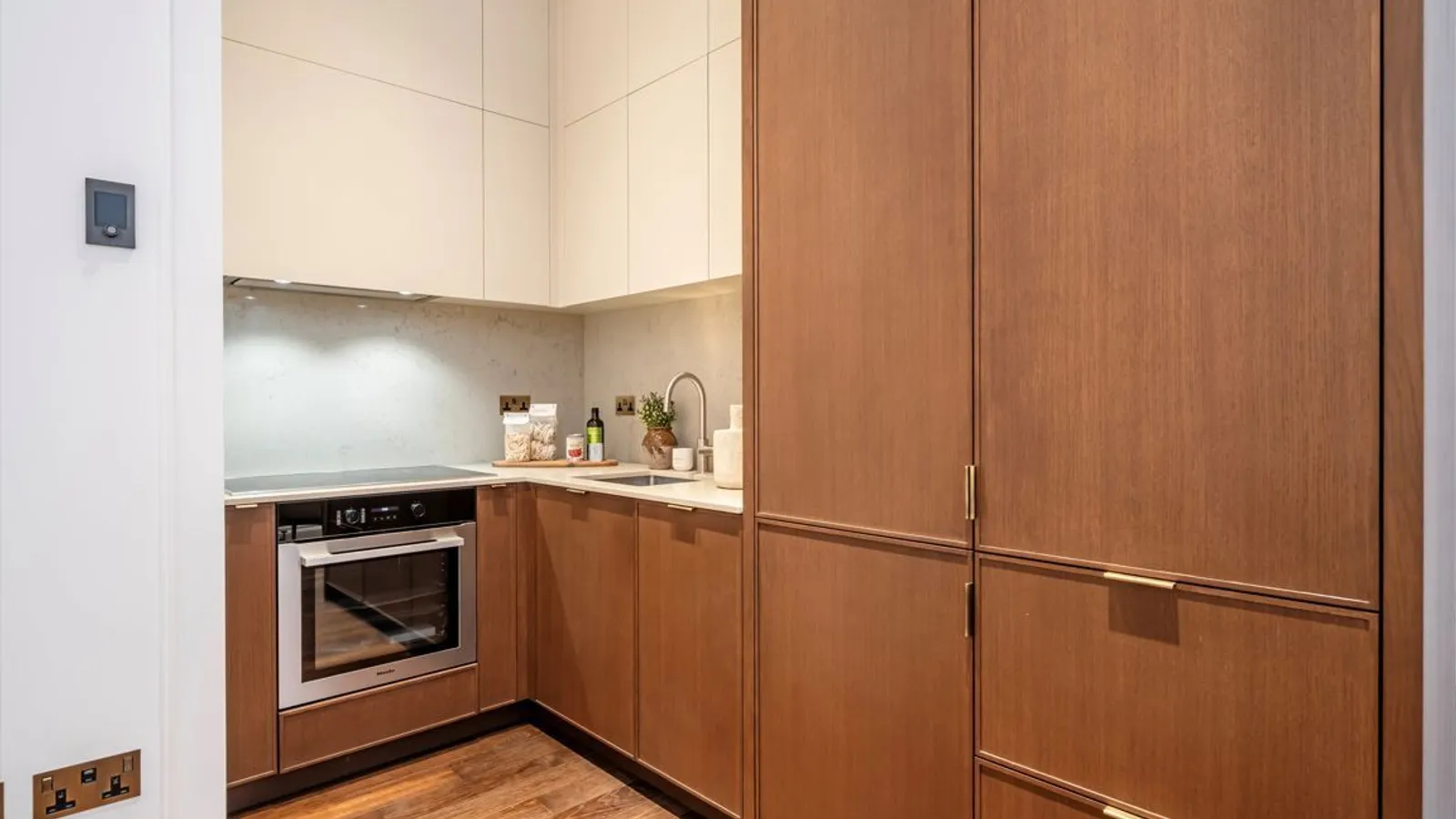 Flat Charles Street in City of Westminster