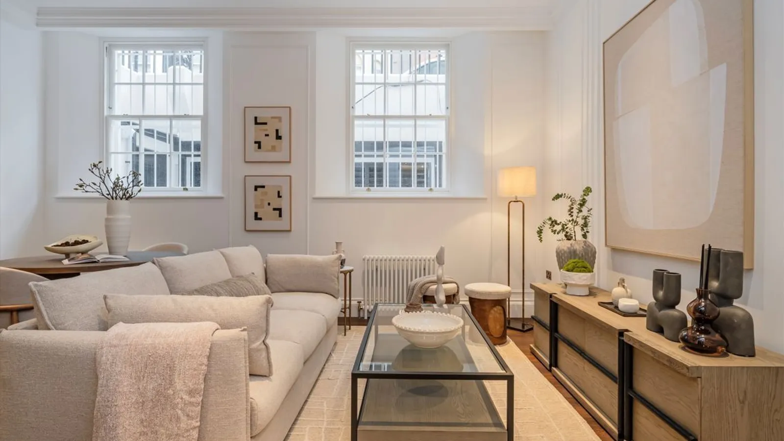Flat Charles Street in City of Westminster
