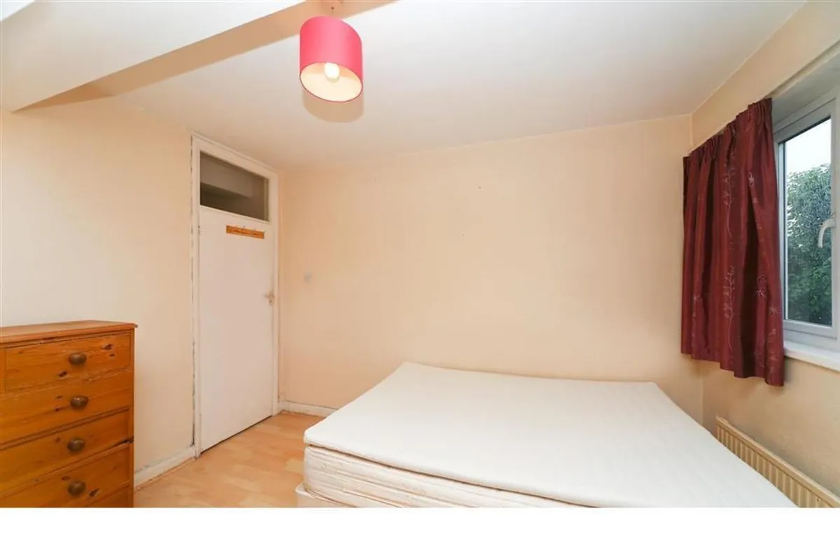 Flat Keith Grove in Greater London