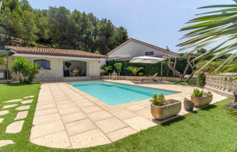 Maison Résidence La Colline à Marignane
