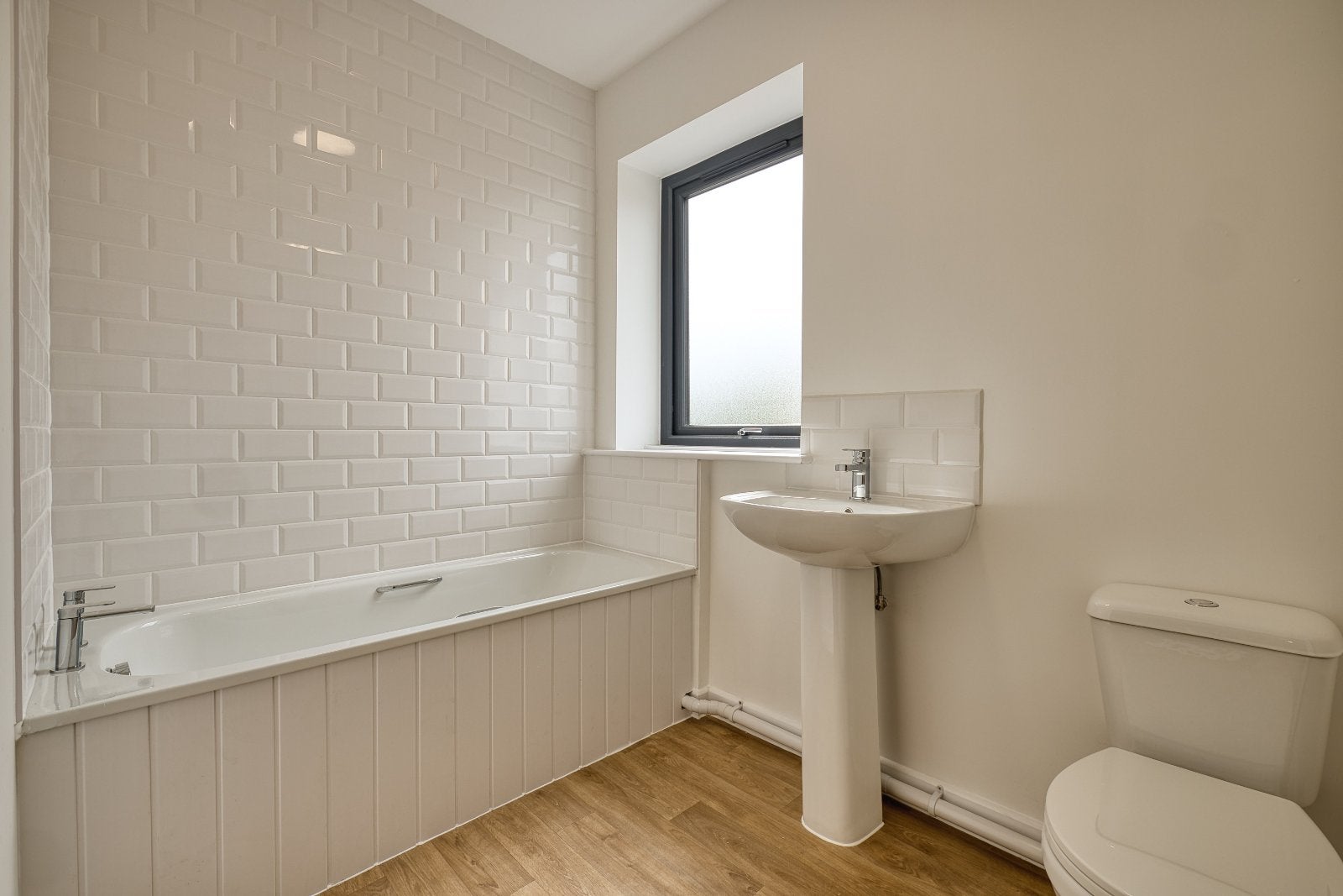 Flat Allenby Road in Thanet