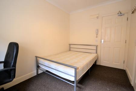 Room Perowne Street in Cambridge