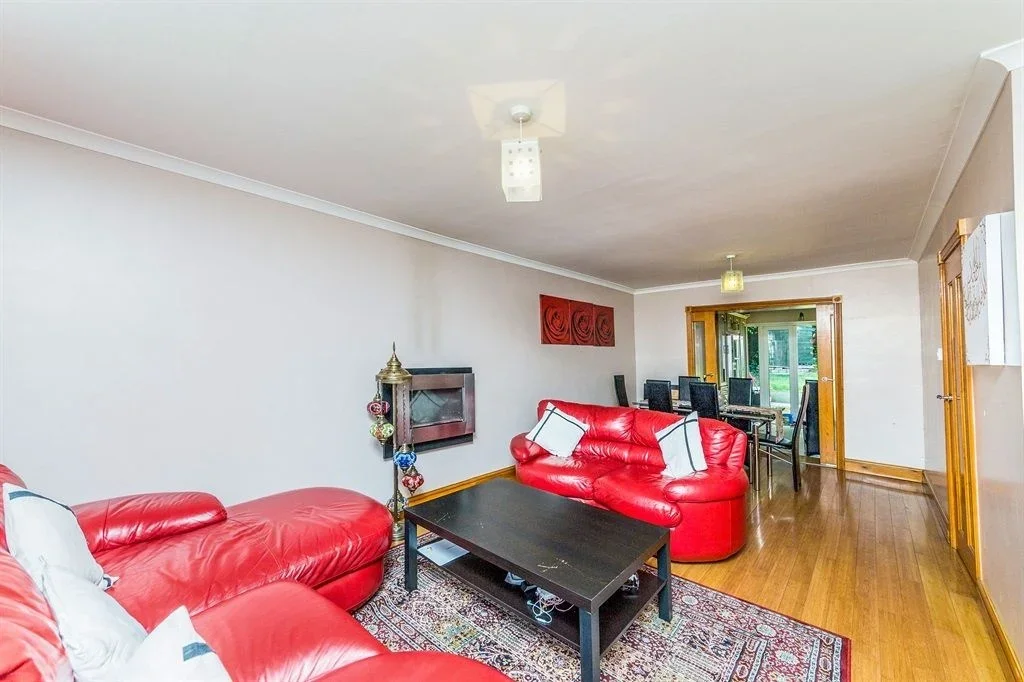 House Alban Avenue in St Albans