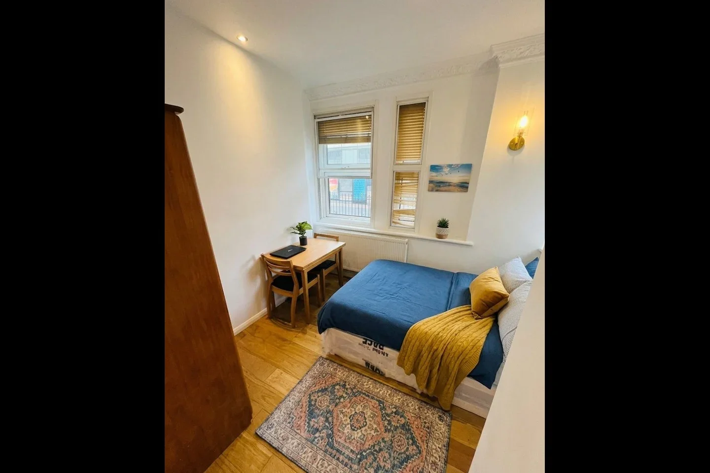 Room Woolwich Road in Greater London