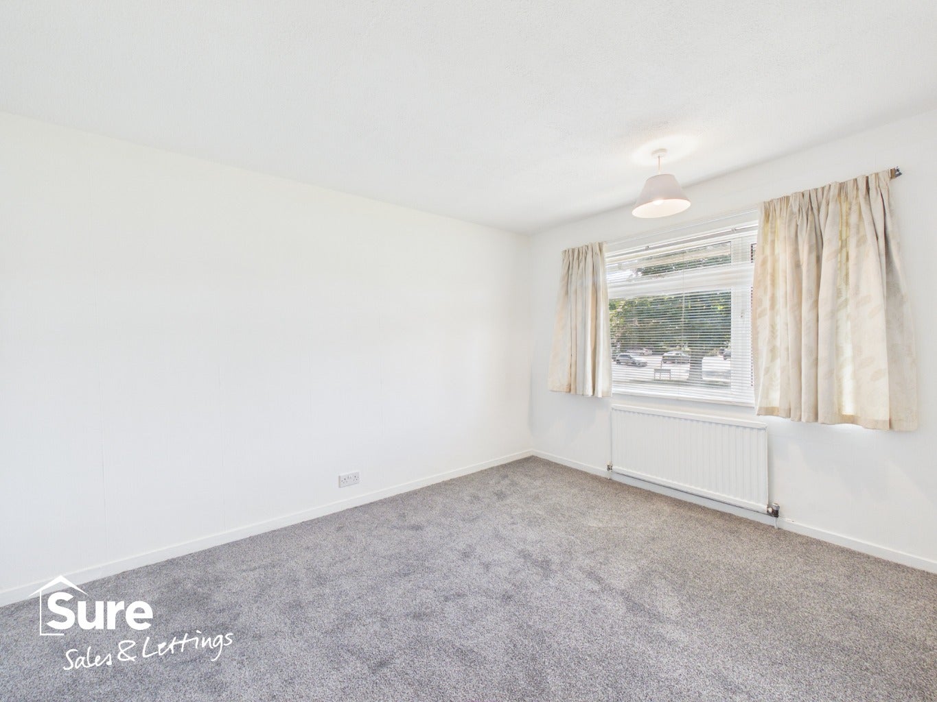 House Bennetts End Close in Dacorum