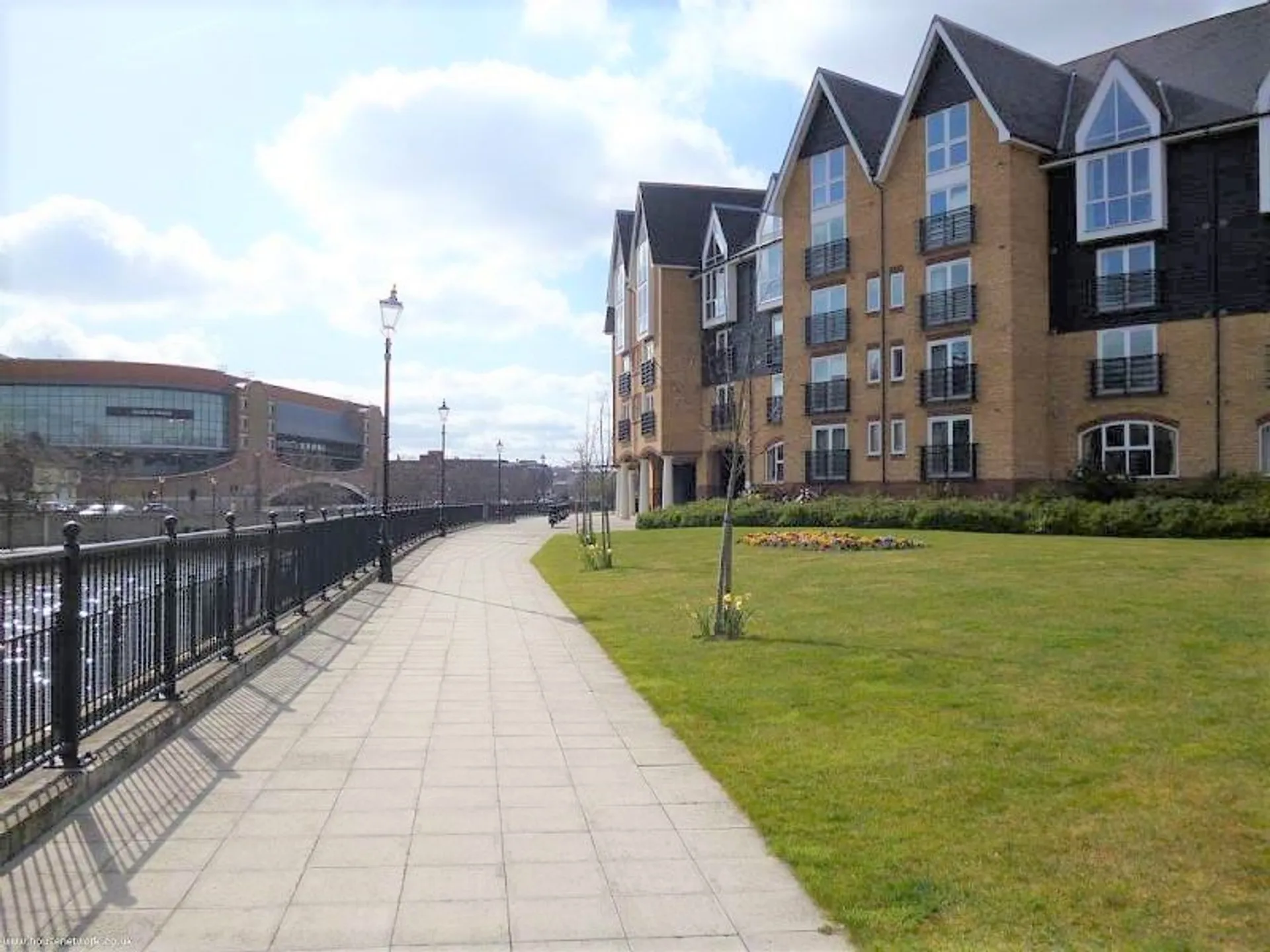 Flat Scotney Gardens in Maidstone