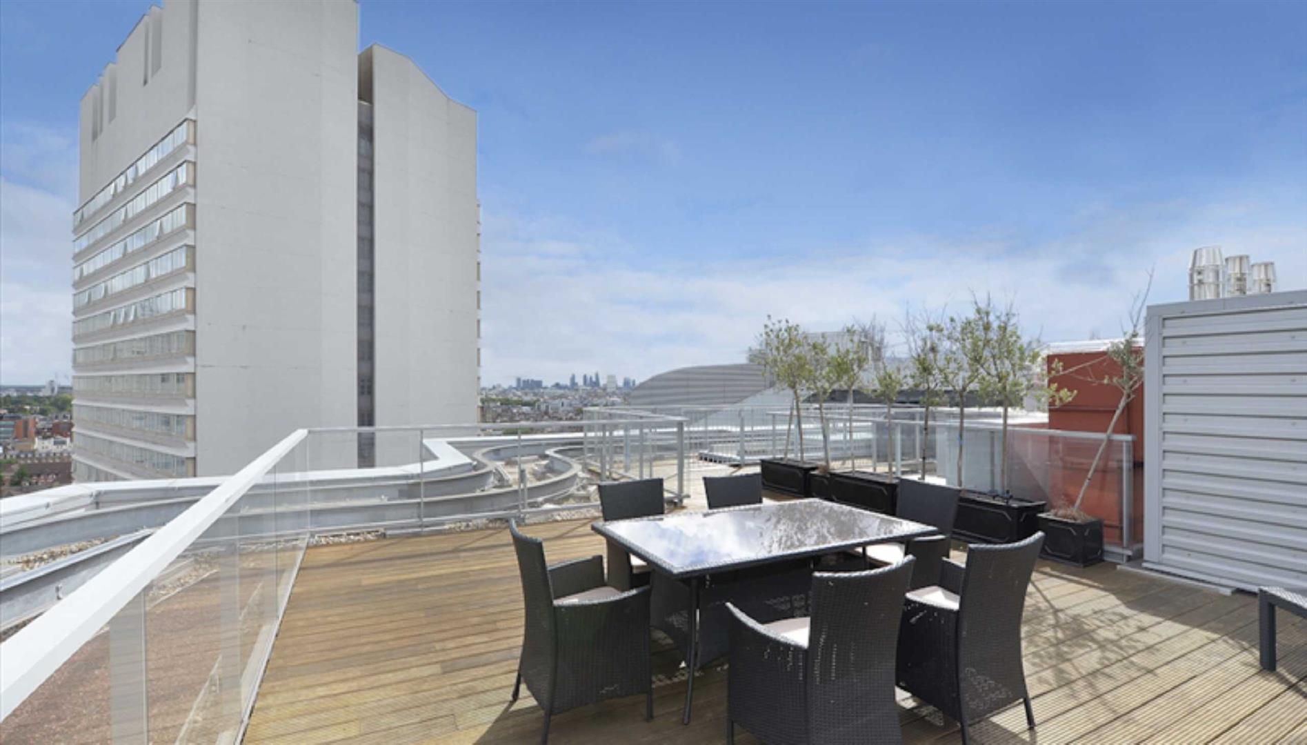 Flat Merchant Square in City of Westminster