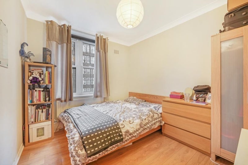 Room Welland Street in Greater London