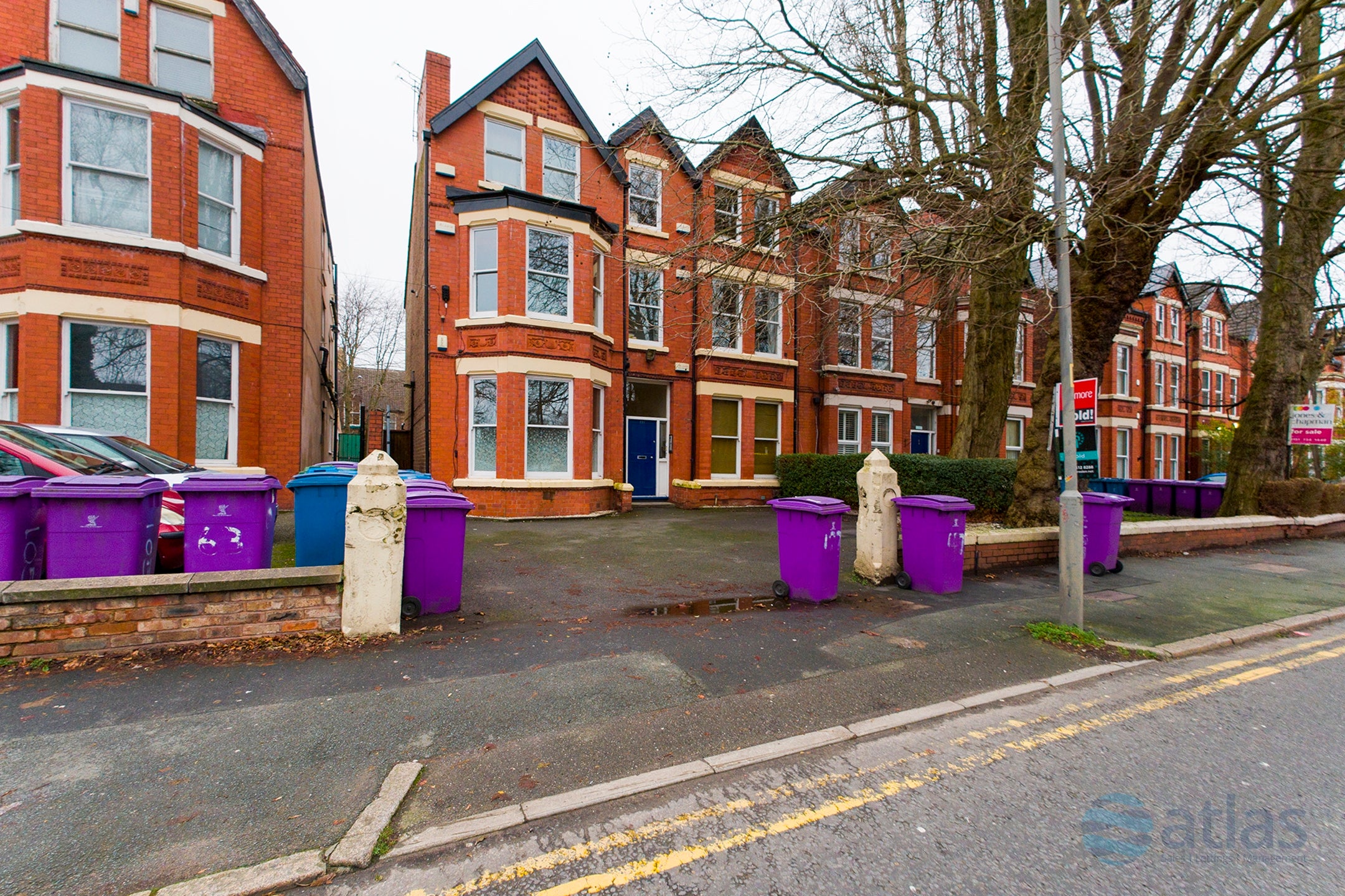 Flat Ullet Road in Liverpool