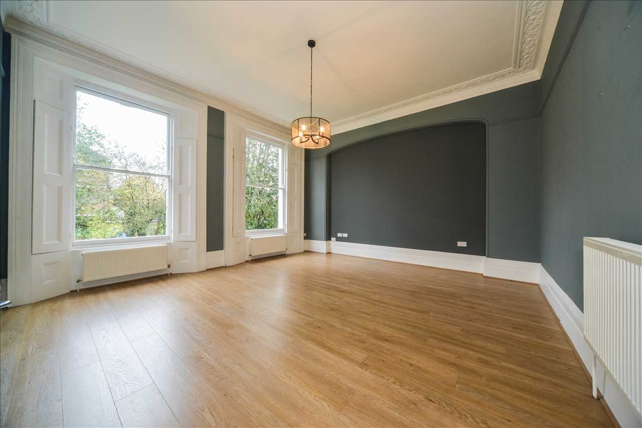 Flat Vanbrugh Park in Greater London