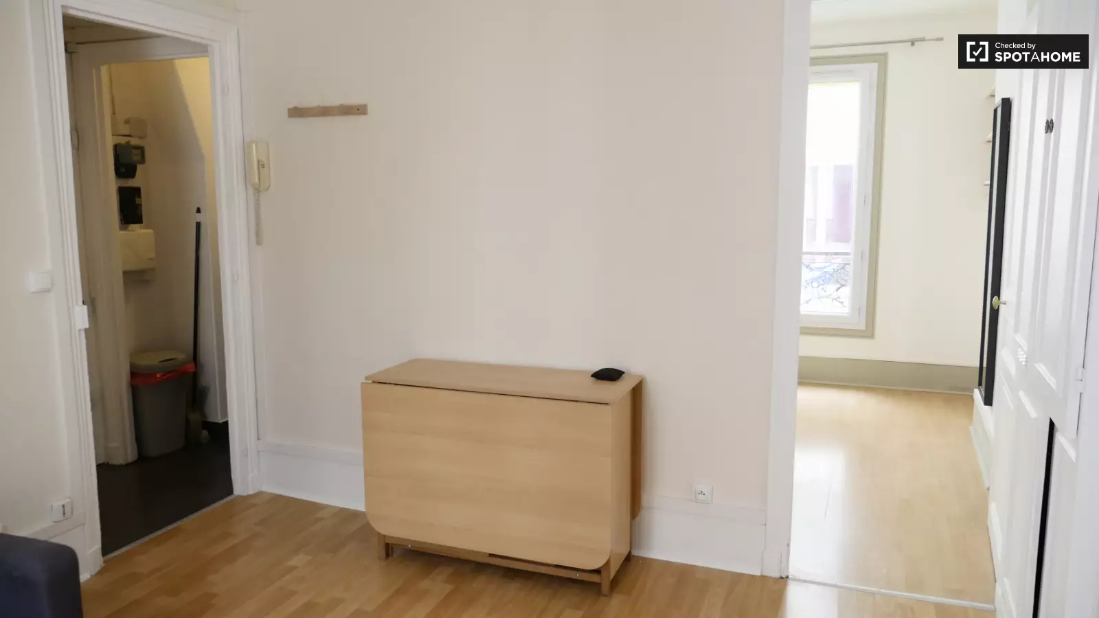 Appartement Rue Myrha à Paris