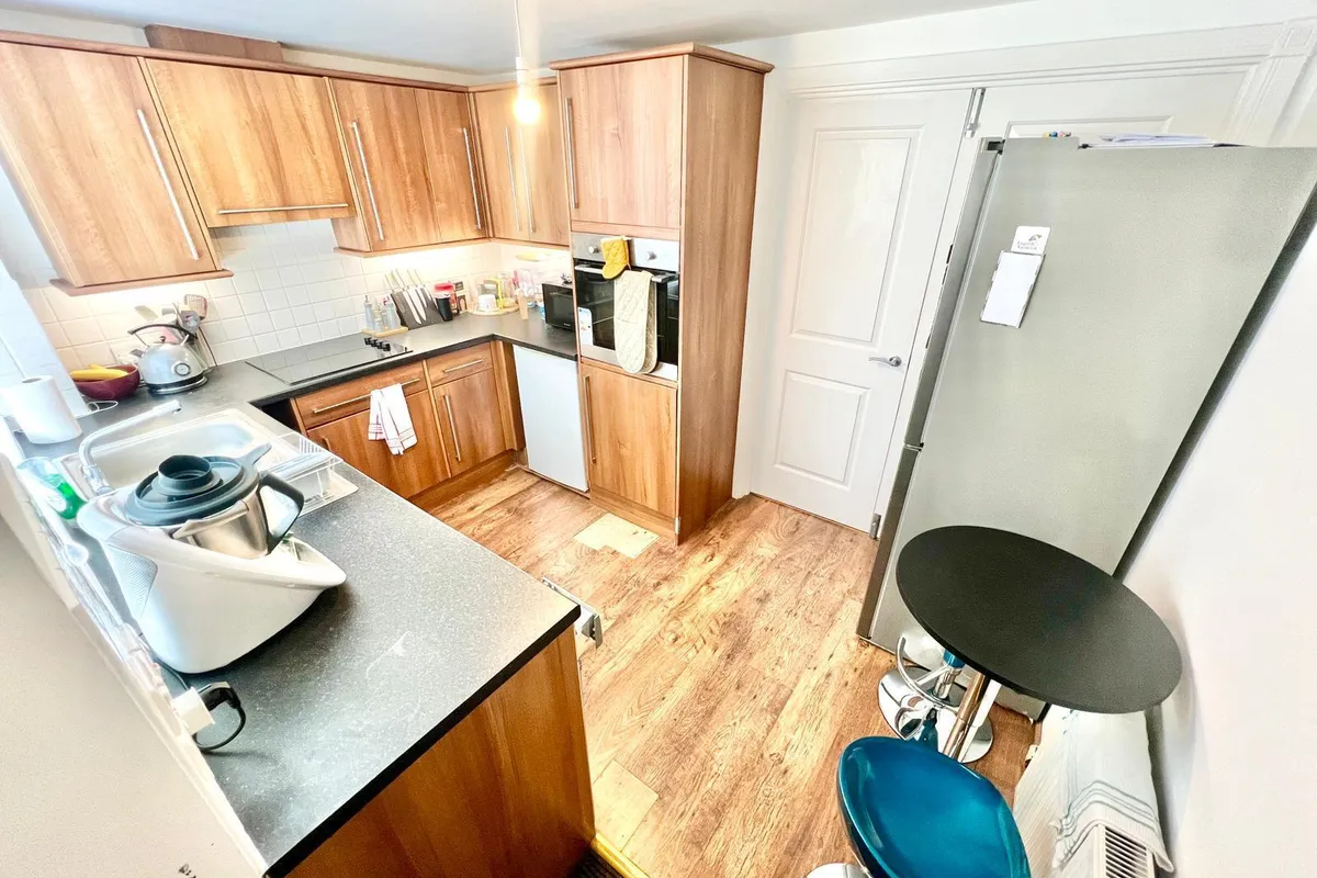Flat Ashby Wood Drive in Upton