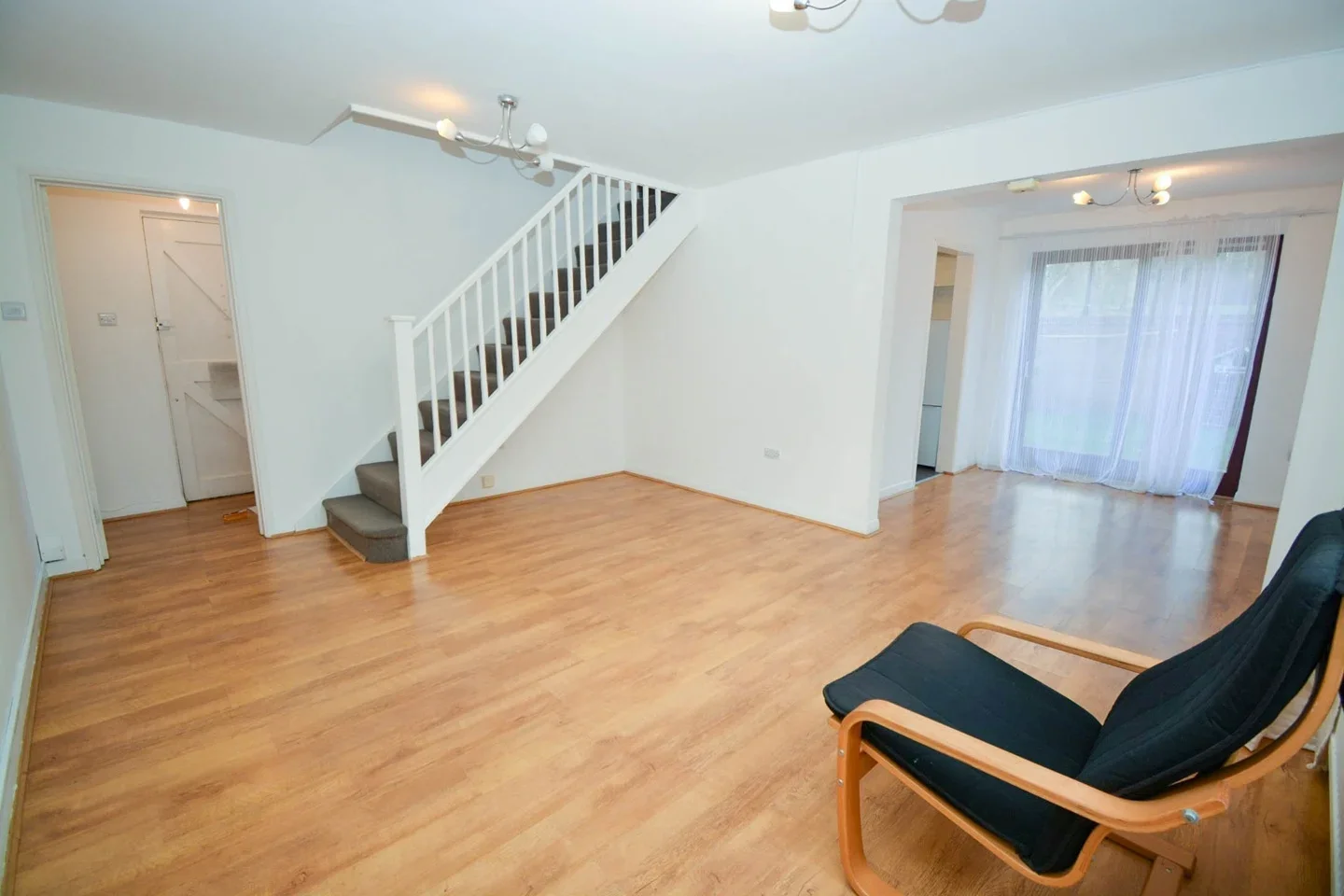 Flat Teal Close in Greater London
