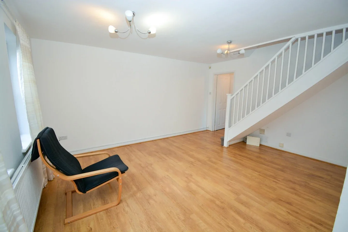 Flat Teal Close in Greater London