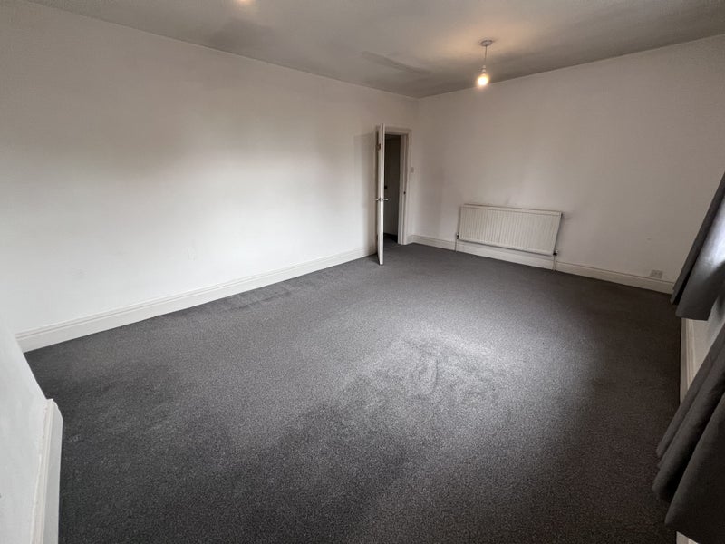 Room Clifton Road in Rugby