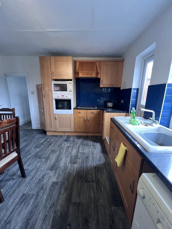 Room Clifton Road in Rugby