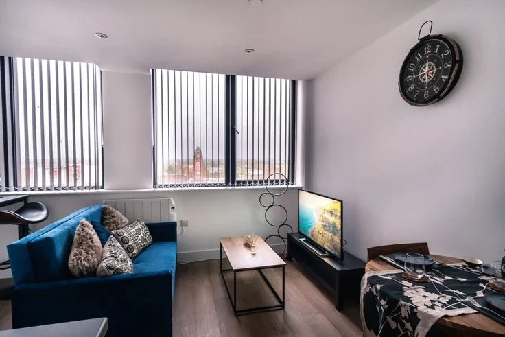 Flat Talbot Road in Trafford