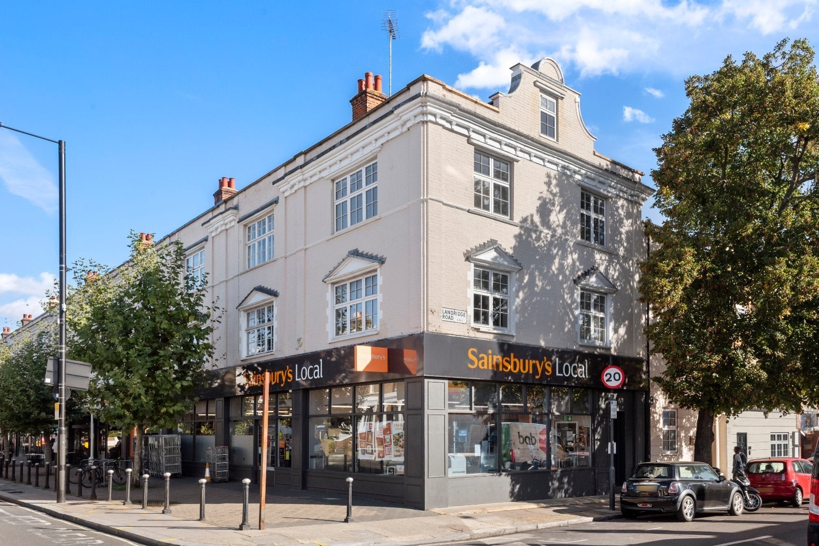 Flat Fulham Park Road in Greater London
