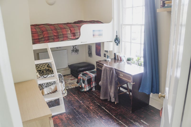 Room Arnold Circus in Greater London
