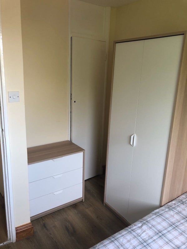 Room Lytton Grove in Greater London