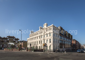 Flat Shaw Street in Liverpool