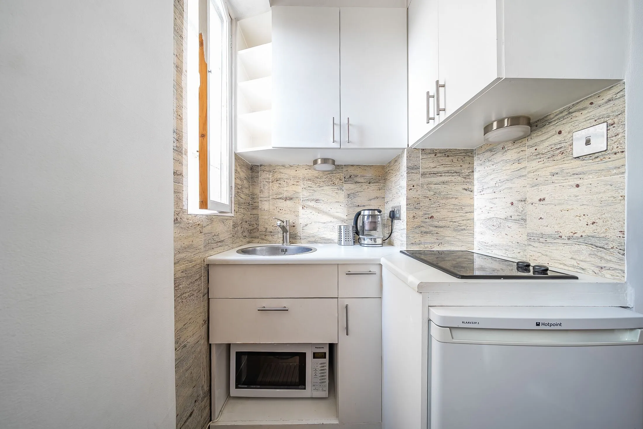 Flat Draycott Place in Greater London
