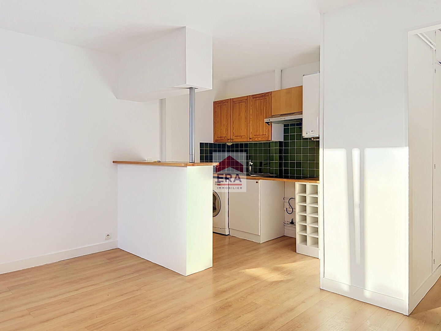 Flat Rue de la République in Suresnes