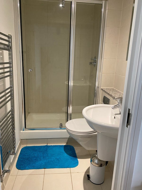 Flat Argyll Road in Greater London