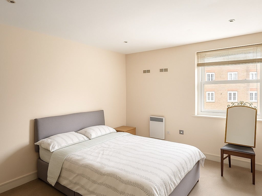 Flat Ashburnham Place in Greater London
