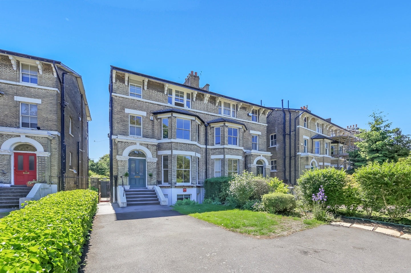 Flat Vanbrugh Park in Greater London