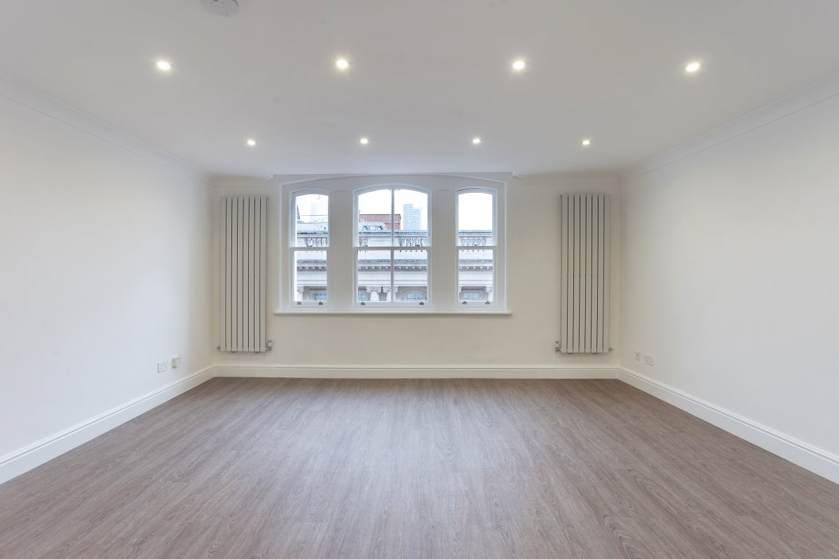 Flat Fleet Street in City of London