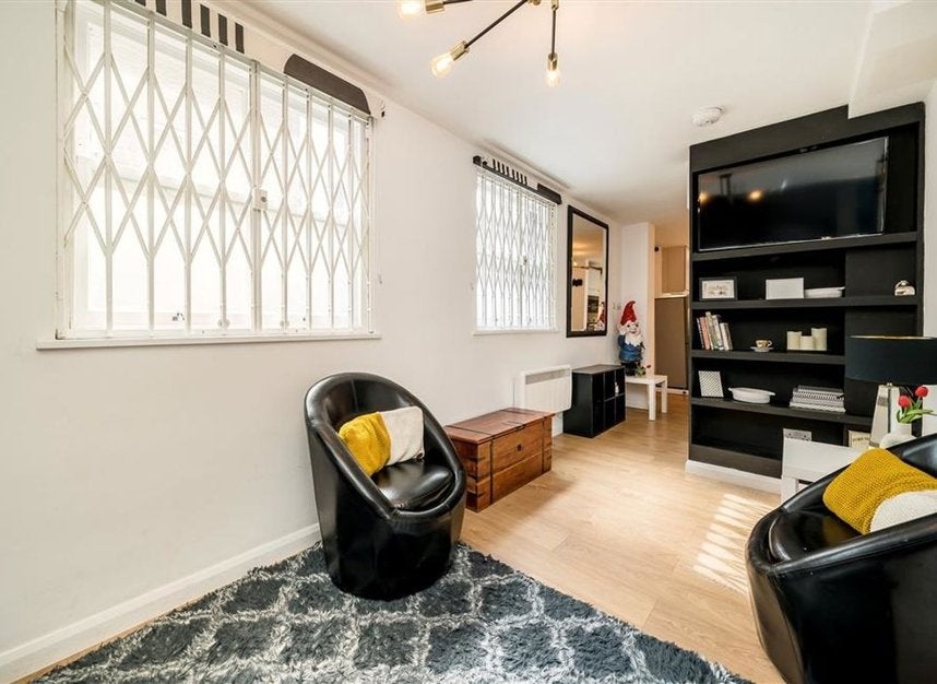 House Praed Street in City of Westminster